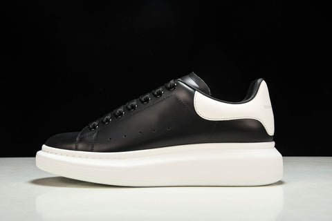 Aleхander MсQueen Oversized Sneaker 'Black White'
