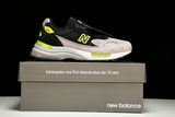 NB 992 'Black Grey Volt'