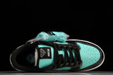 SB Dnk Low x Diamond Supply Co.