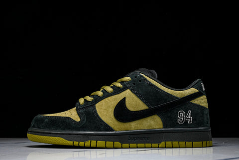 SB Dnk Low x Supreme 94 Camper Green