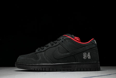 SB Dnk Low x Supreme 94 Black