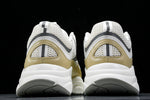 D1or B22 'White Beige Silver'