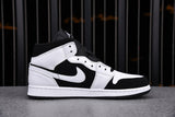 AJ1 Retro Mid ‘Tuxedo’