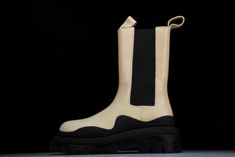 Вottega Veneta Tire Chelsea Boots 'Sea Salt Black'