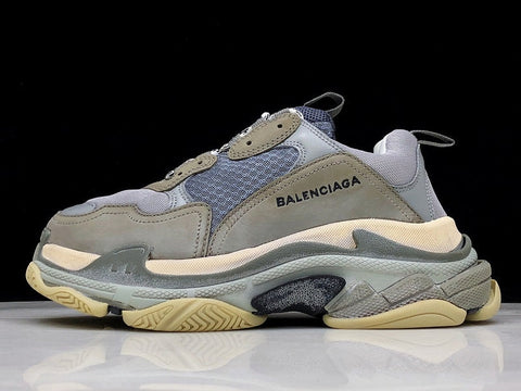Triple S Sneaker "Grey"